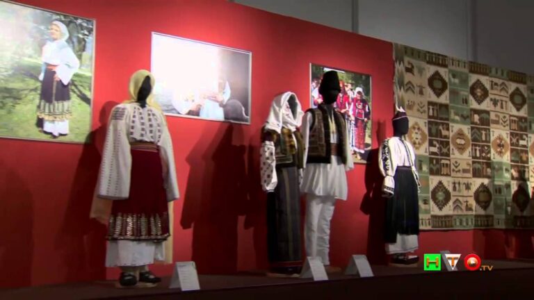 Costumi e Abbigliamento Tradizionali: Un Viaggio nelle Tradizioni Popolari